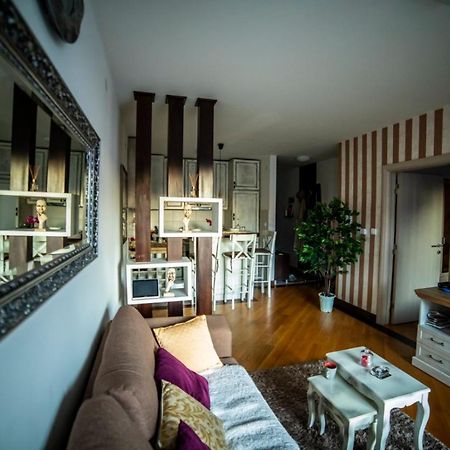 Luxury Apartmani Kg Kragujevac Dış mekan fotoğraf